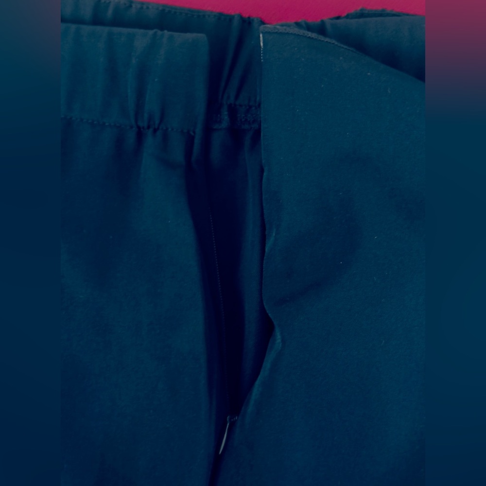 Navy Blue  Women's Wrap Skort Elastic Waist Hidden Side Zipper Medium        NWT - Picture 6 of 6
